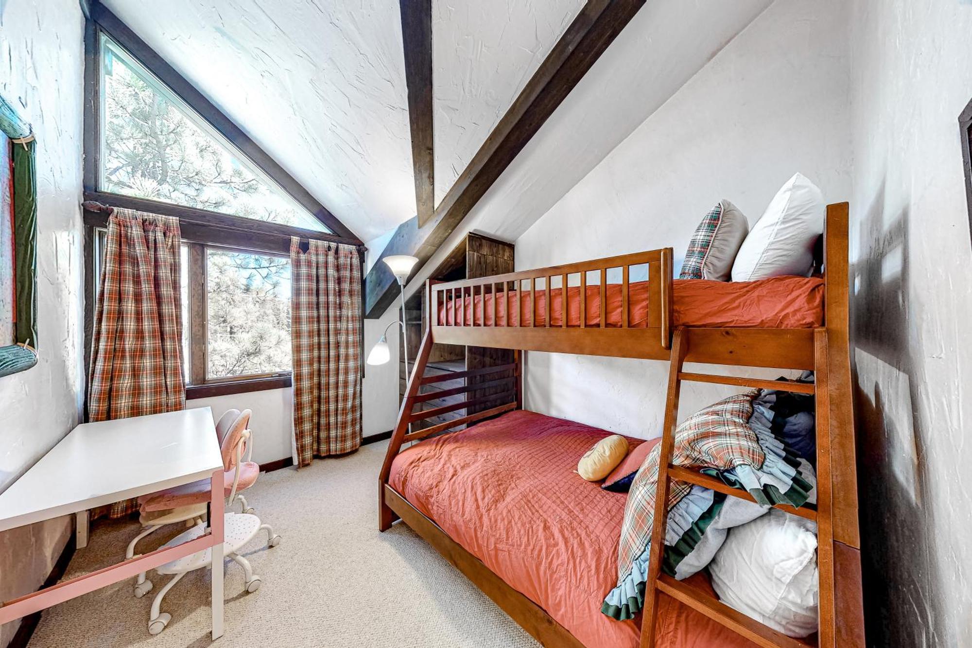 Tavern Olympic Valley  Room photo